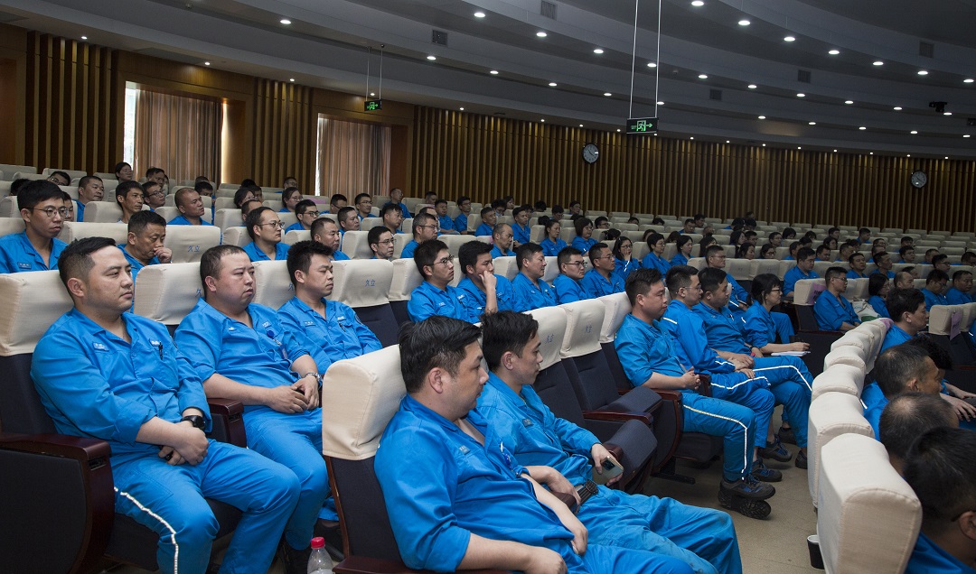 鉴黑担保网(jhdbw)·最具权威唯一维权担保平台